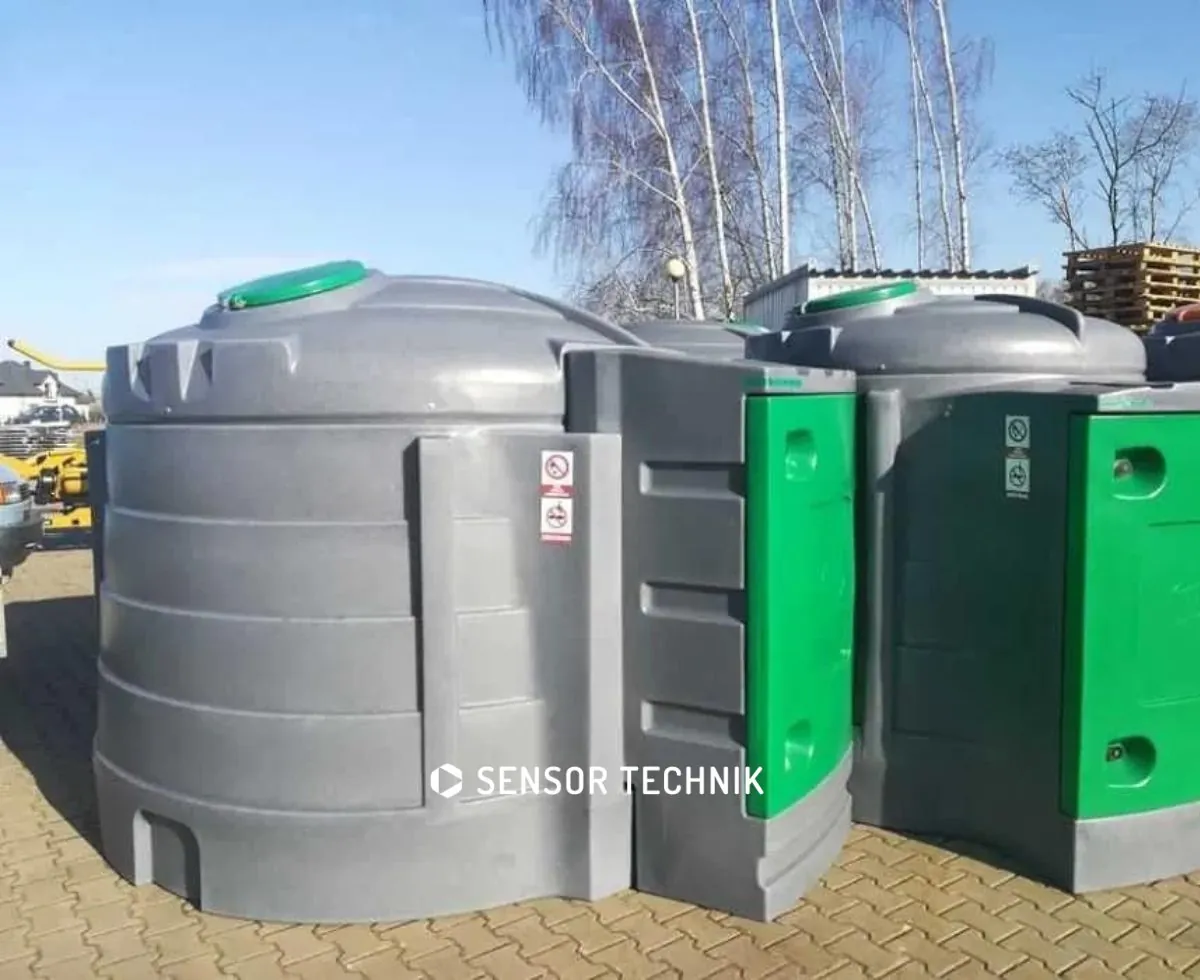 Két telepített duplafalú gázolajkút